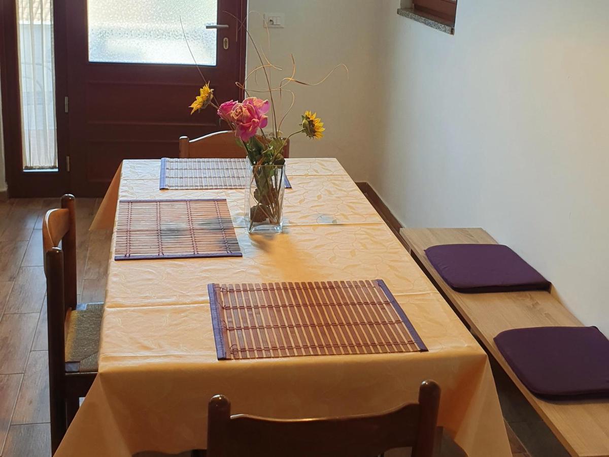 Apartments Kiwi 罗维尼 外观 照片
